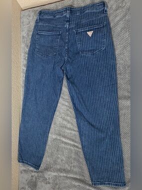 Guess Light Blue Denim pinstripe Jeans with Red Logo Tab size 27
